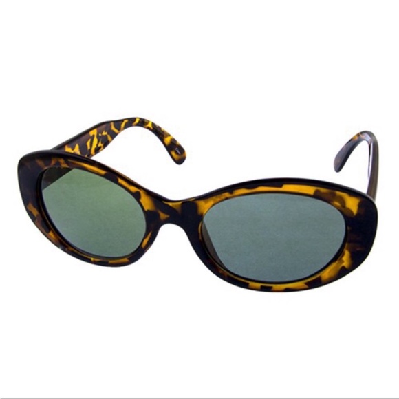 Tortoise Shell Women Sunglasses - Picture 1 of 1
